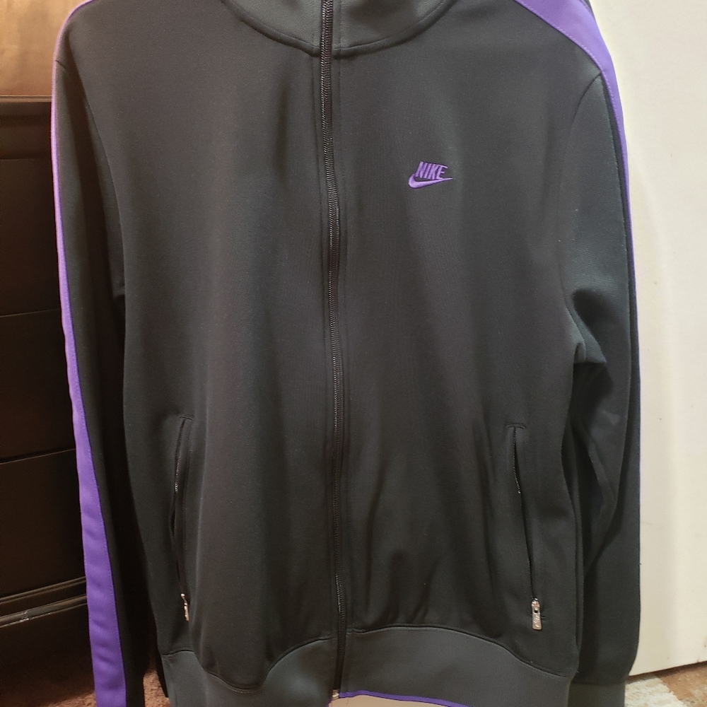 Nike jacket